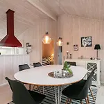 4 Star Holiday Home In Svendborg 度假居