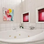 4 Star Holiday Home In Svendborg 度假居 斯文堡